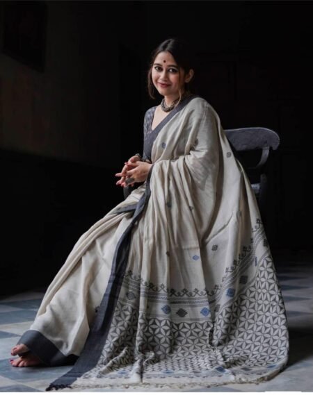Mist Grace – Pure Cotton Jamdani Saree in Grey