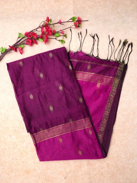 Women Magenta Silk Saree